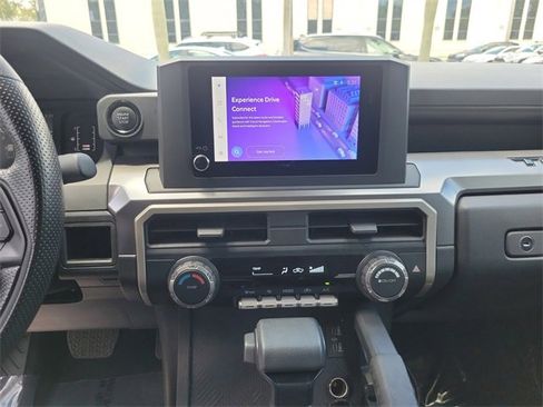 Used 2024 Toyota Tacoma TRD Sport image 19