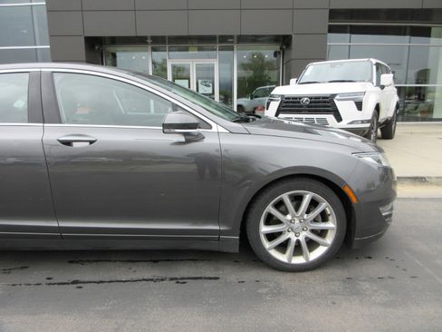 Used 2016 Lincoln MKZ AWD w/ Equipment Group 200A Select image 2