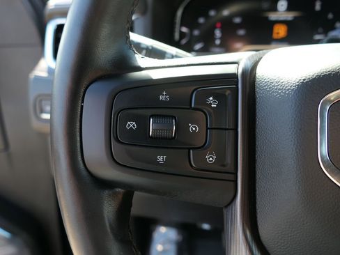 Used 2023 GMC Yukon Denali Ultimate image 12