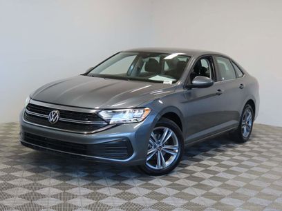 Used 2024 Volkswagen Jetta SE