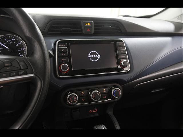 Used 2025 Nissan Versa SV FWD image 9