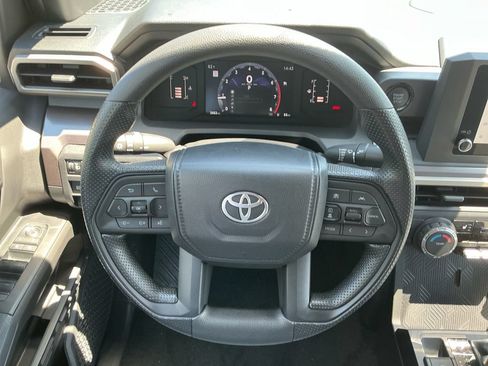 Used 2026 Toyota Tacoma SR5 AWD/4WD image 19