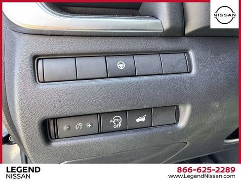 Certified 2024 Nissan Rogue SV AWD/4WD image 22
