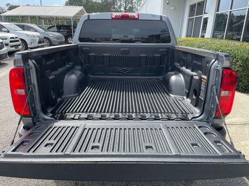 Used 2020 Chevrolet Colorado LT RWD image 7