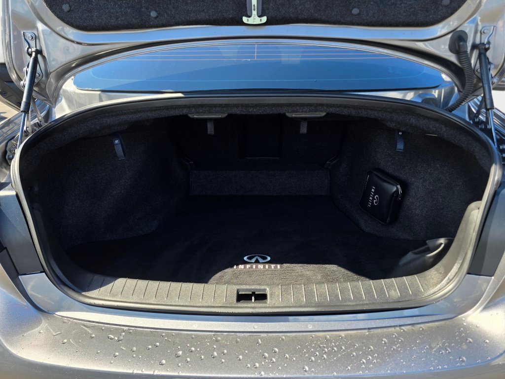 Used 2023 INFINITI Q50 Luxe w/ Cargo Package RWD image 11