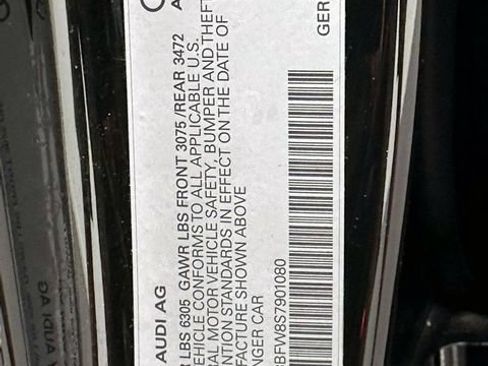 Used 2025 Audi RS e-tron GT performance w/ Forged Carbon Package AWD/4WD image 32