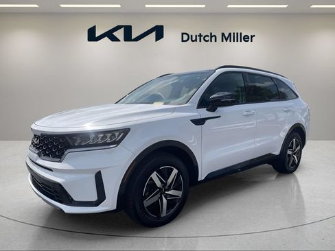 Used 2023 Kia Sorento S w/ Panoramic Sunroof Package FWD image 1