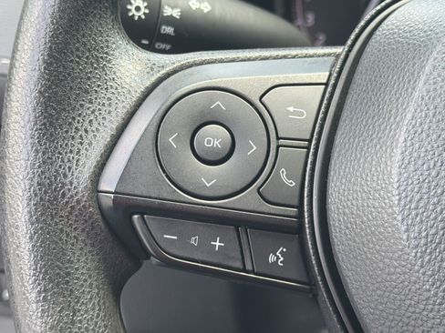 Used 2023 Toyota RAV4 LE FWD image 63