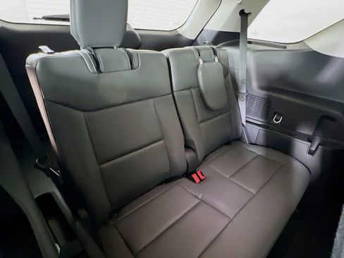 New 2026 Ford Explorer Active w/ Active Comfort Package image 16