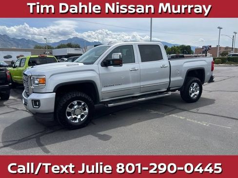 Used 2019 GMC Sierra 3500 Denali w/ Duramax Plus Package AWD/4WD image 6