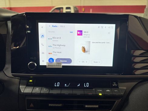 Certified 2026 Toyota Camry LE FWD image 28