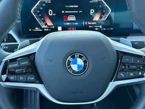 Used 2025 BMW 330i Sedan image 25
