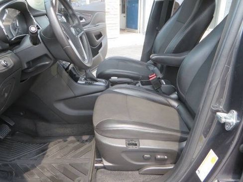 Used 2018 Buick Encore Preferred FWD image 9