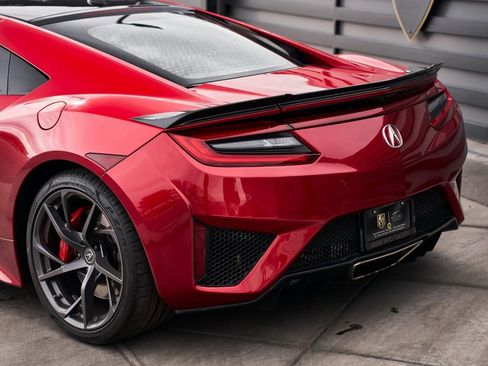 Used 2021 Acura NSX image 9