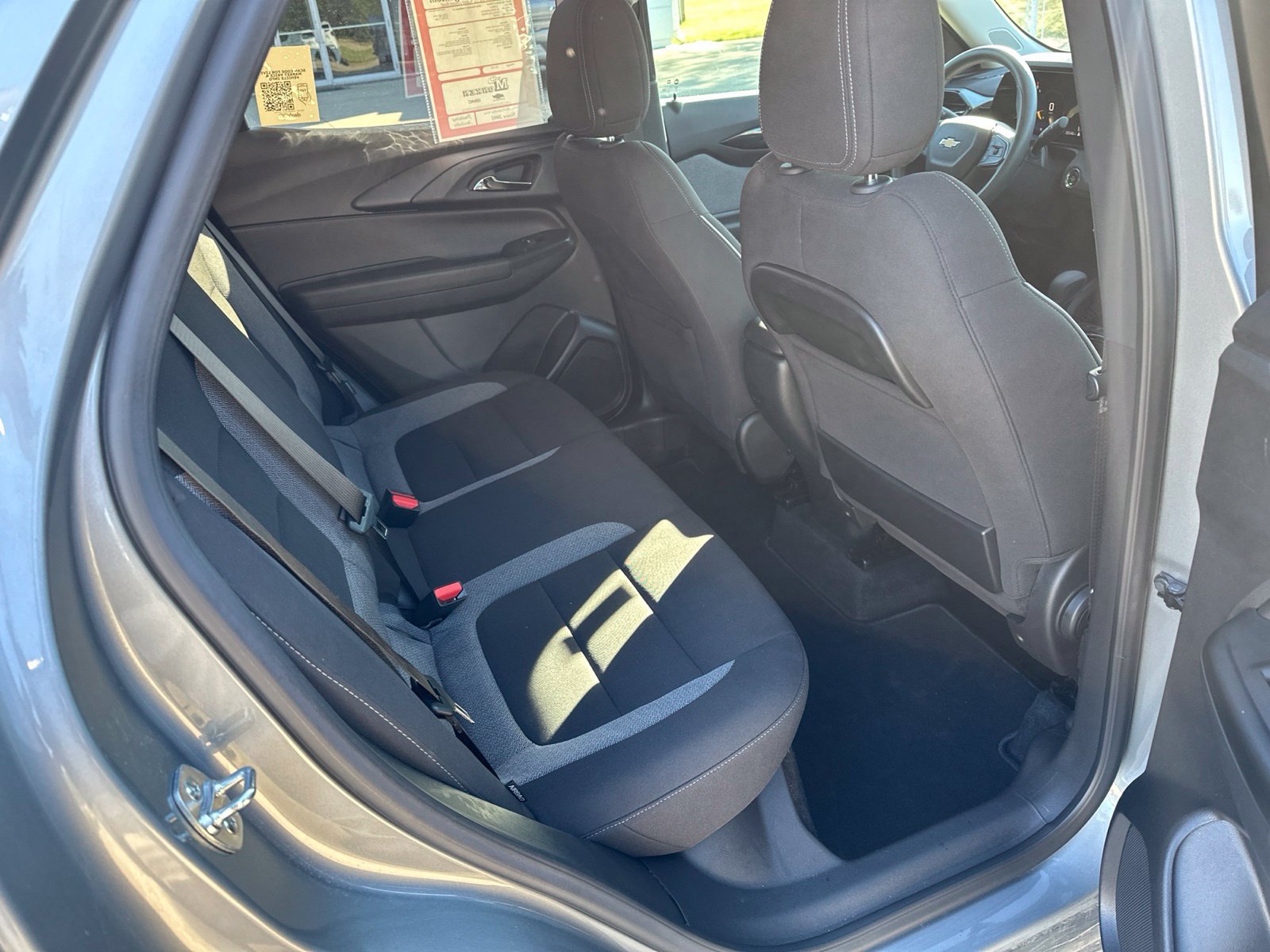 Used 2024 Chevrolet TrailBlazer LT FWD image 25