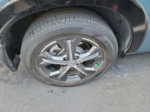 Used 2024 Honda HR-V EX-L image 12