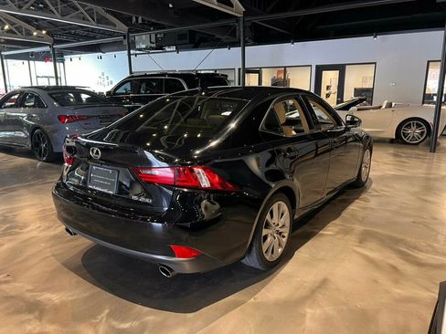 Used 2015 Lexus IS 250 image 5