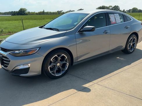 Used 2024 Chevrolet Malibu LT FWD image 5