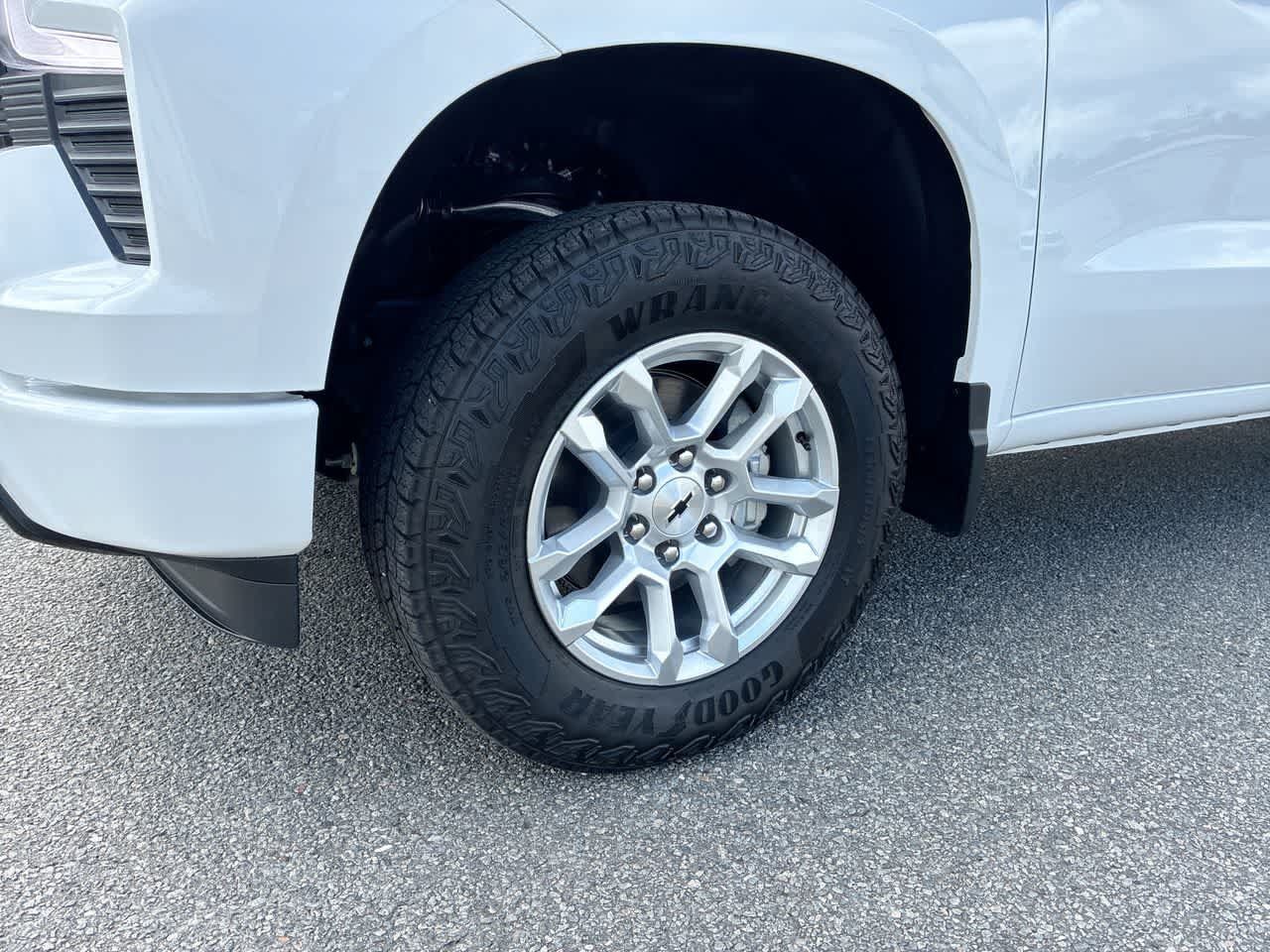 New 2026 Chevrolet Silverado 1500 RST w/ Z71 Off-Road Package AWD/4WD image 32