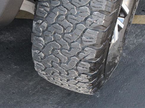 Used 2018 Ford F150 Raptor w/ Equipment Group 802A Luxury image 39