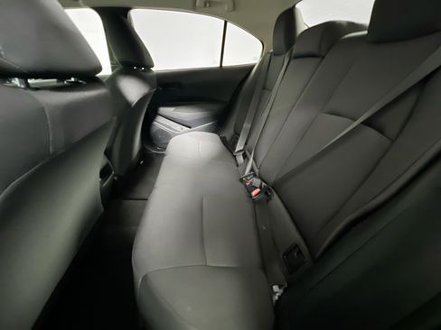Used 2022 Toyota Corolla LE FWD image 27