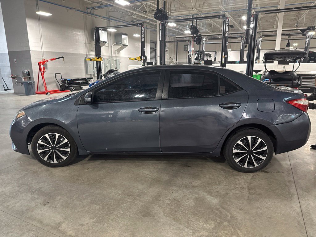 Used 2014 Toyota Corolla LE FWD image 3