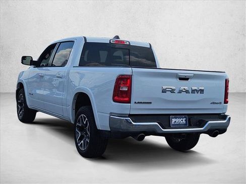 Used 2025 RAM 1500 Laramie AWD/4WD image 7
