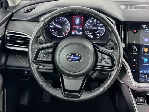 Used 2025 Subaru Outback Onyx Edition AWD/4WD image 39