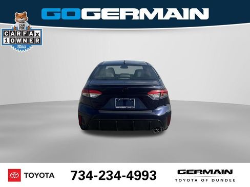 Used 2024 Toyota Corolla SE w/ SE Premium Package FWD image 9