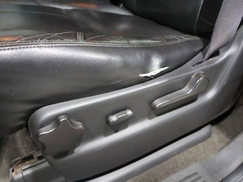 Used 2014 GMC Yukon SLT image 11