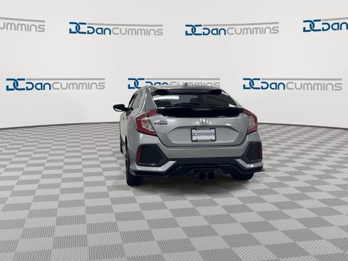 Used 2018 Honda Civic Sport image 7