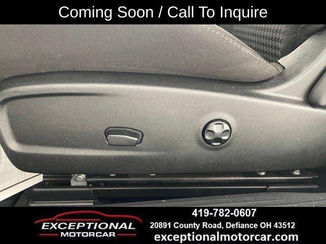 Used 2020 Dodge Challenger R/T w/ Driver Convenience Group RWD image 35