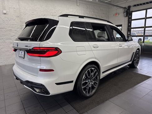 New 2026 BMW X7 xDrive40i image 8