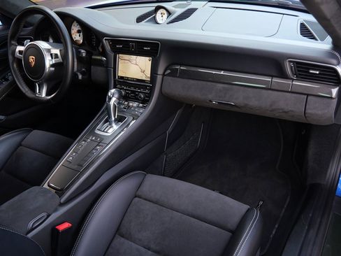 Used 2015 Porsche 911 GT3 image 23
