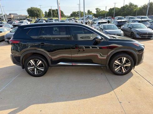 Certified 2023 Nissan Rogue SL w/ SL Premium Package FWD image 8