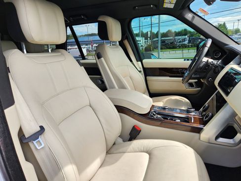 Used 2020 Land Rover Range Rover AWD/4WD image 16