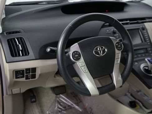 Used 2010 Toyota Prius Five FWD image 11