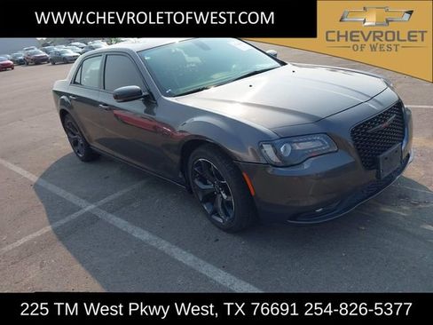 Used 2023 Chrysler 300 S RWD image 1
