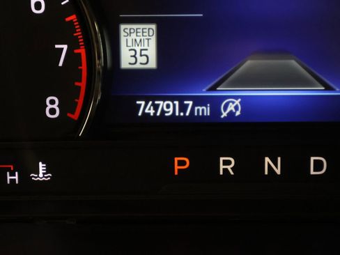 Used 2021 Ford Explorer Limited RWD image 41