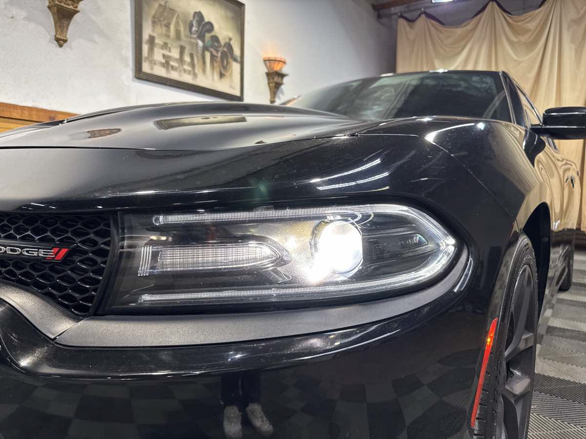Used 2019 Dodge Charger R/T w/ Driver Confidence Group RWD image 8