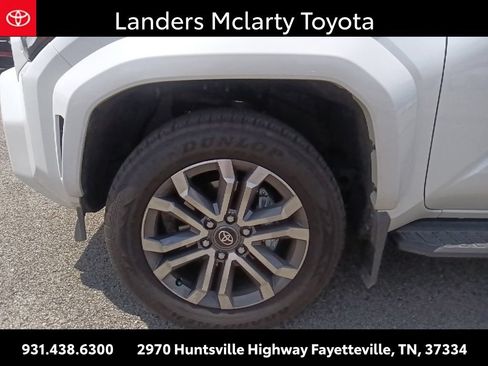 Used 2025 Toyota 4Runner Limited AWD/4WD image 10
