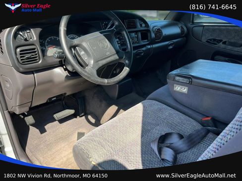 Used 2001 Dodge Ram 1500 Truck 2WD Regular Cab image 6