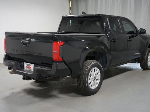 Certified 2025 Toyota Tacoma SR5 RWD image 8