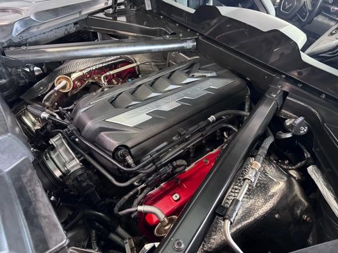 Used 2020 Chevrolet Corvette Stingray Premium Cpe w/ 3LT Preferred Equipment Group image 44