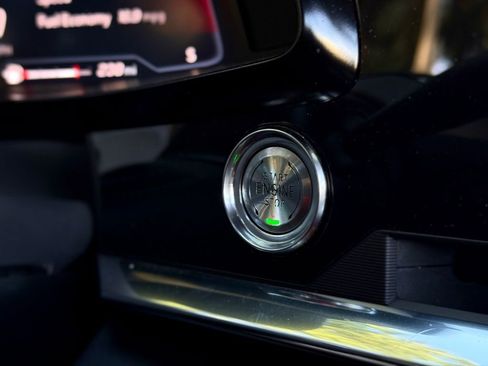 Used 2020 Chevrolet Corvette Stingray Preferred Cpe w/ 2LT Preferred Equipment Group image 47