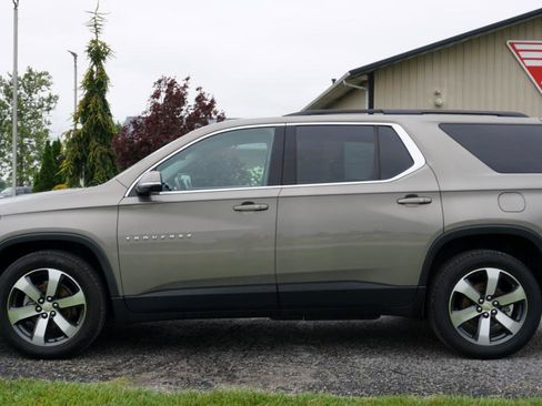 Used 2019 Chevrolet Traverse LT w/ LT Premium Package AWD/4WD image 29