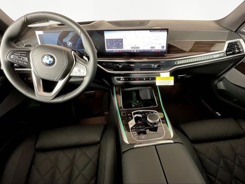 New 2026 BMW X5 xDrive40i image 8