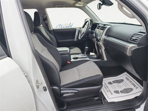 Used 2024 Toyota 4Runner SR5 image 13