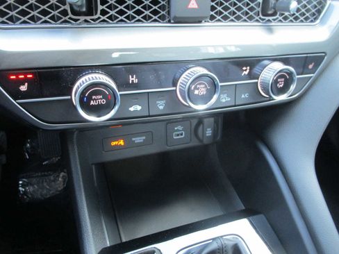 Used 2025 Acura Integra image 17