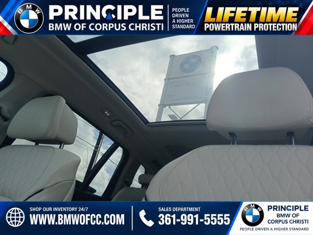 Used 2020 BMW X7 xDrive40i w/ Premium Package AWD/4WD image 30